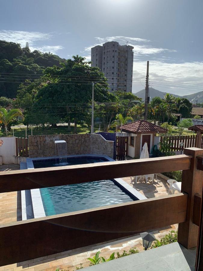 Litoral Norte - Caraguatatuba - Sobrado Com Piscina Em Condominio Fechado Εξωτερικό φωτογραφία